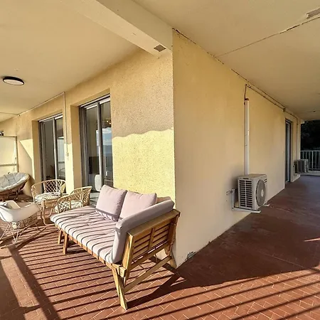 Apartment 2 Pieces Avec Terrasse Proche Plages Et Parking A Ajaccio - Fr-1-61-650